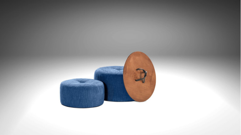 Pouf TOMY - A la fois pouf et table basse avec son plateau en bois amovible