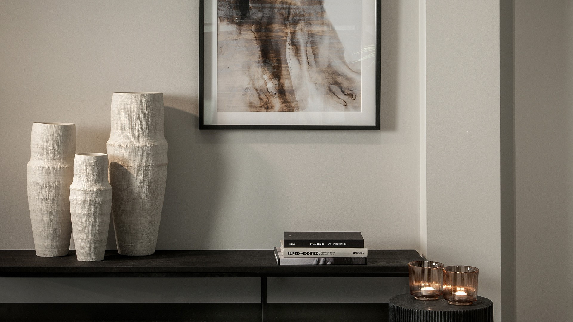 Vase haut WHI | Un objet déco unique pour votre espace de vie