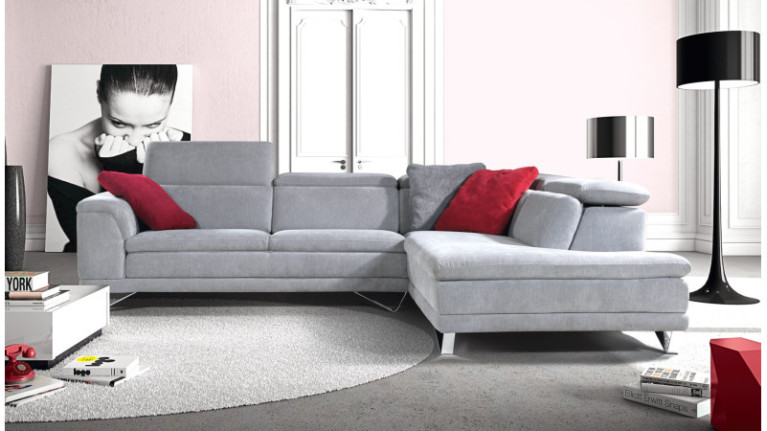 Canapé d'angle méridienne avec pouf STONE - Ce salon spacieux est réalisable dans plus de 100 coloris et motifs de tissus et mic
