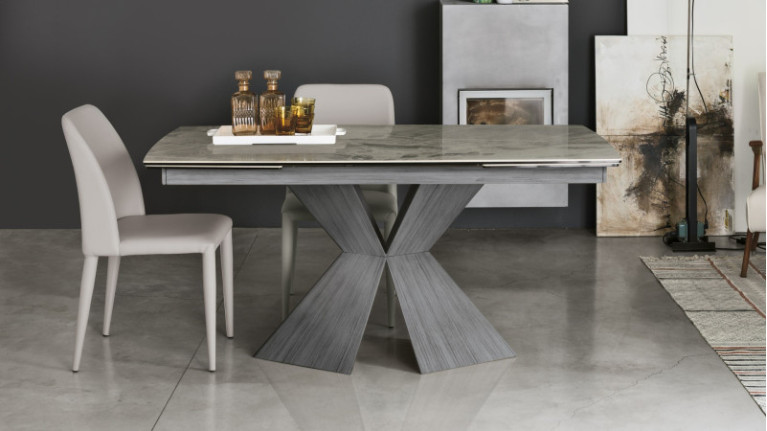 Table de repas extensible POSEIDON - Plateau réalisable en 3 teintes de verre et 5 de céramique. Qualité et design au menu.