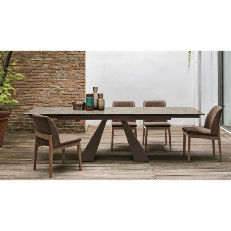 Table de repas extensible TAURUS - Passez de 180 à 270 cm avec ses deux allonges de 45 cm. Plusieurs teintes de bois et de céram