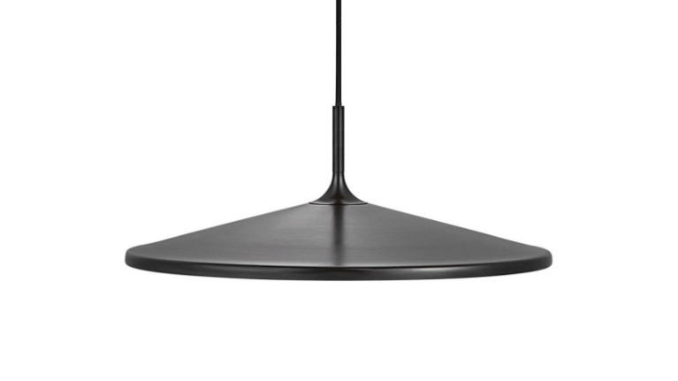 Suspension élégante en métal noir avec 3 intensités de lumière