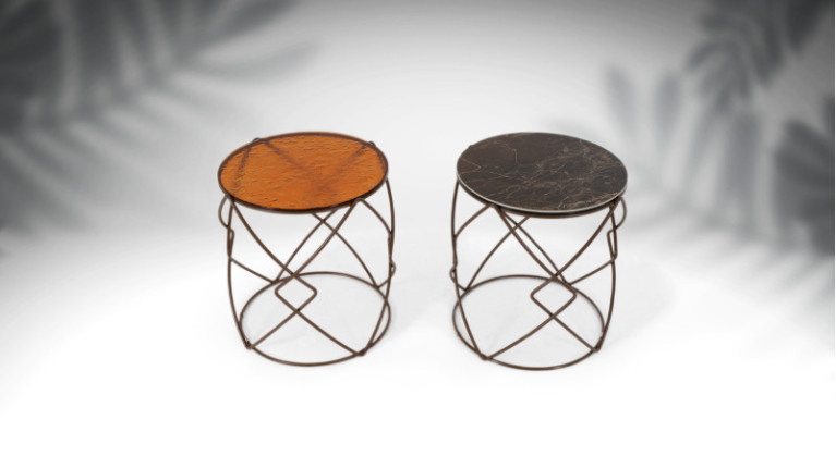 Bout de canapé DRUM | Forme tribale et design contemporain