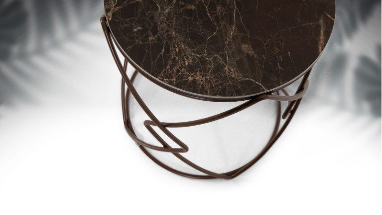 Bout de canapé DRUM | Forme tribale et design contemporain