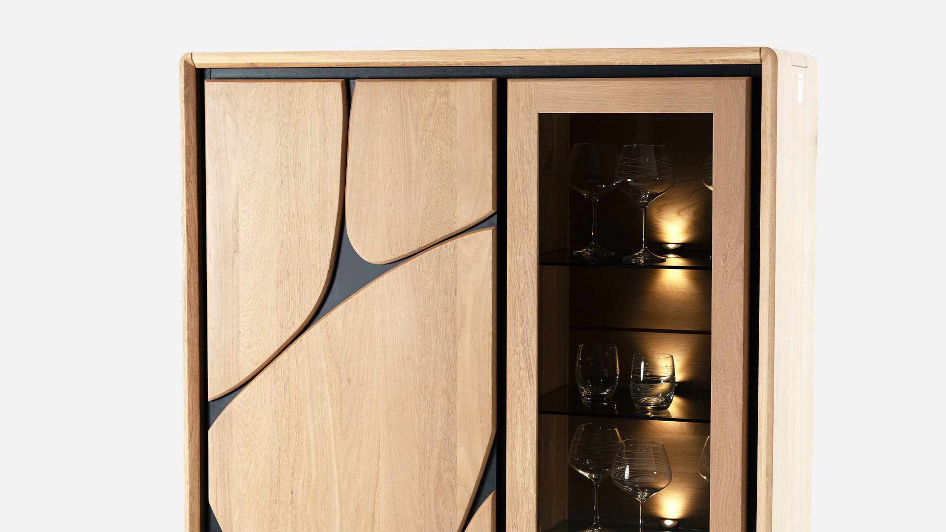 Vitrine 2 portes FRANCE | Savoir-faire artisanale