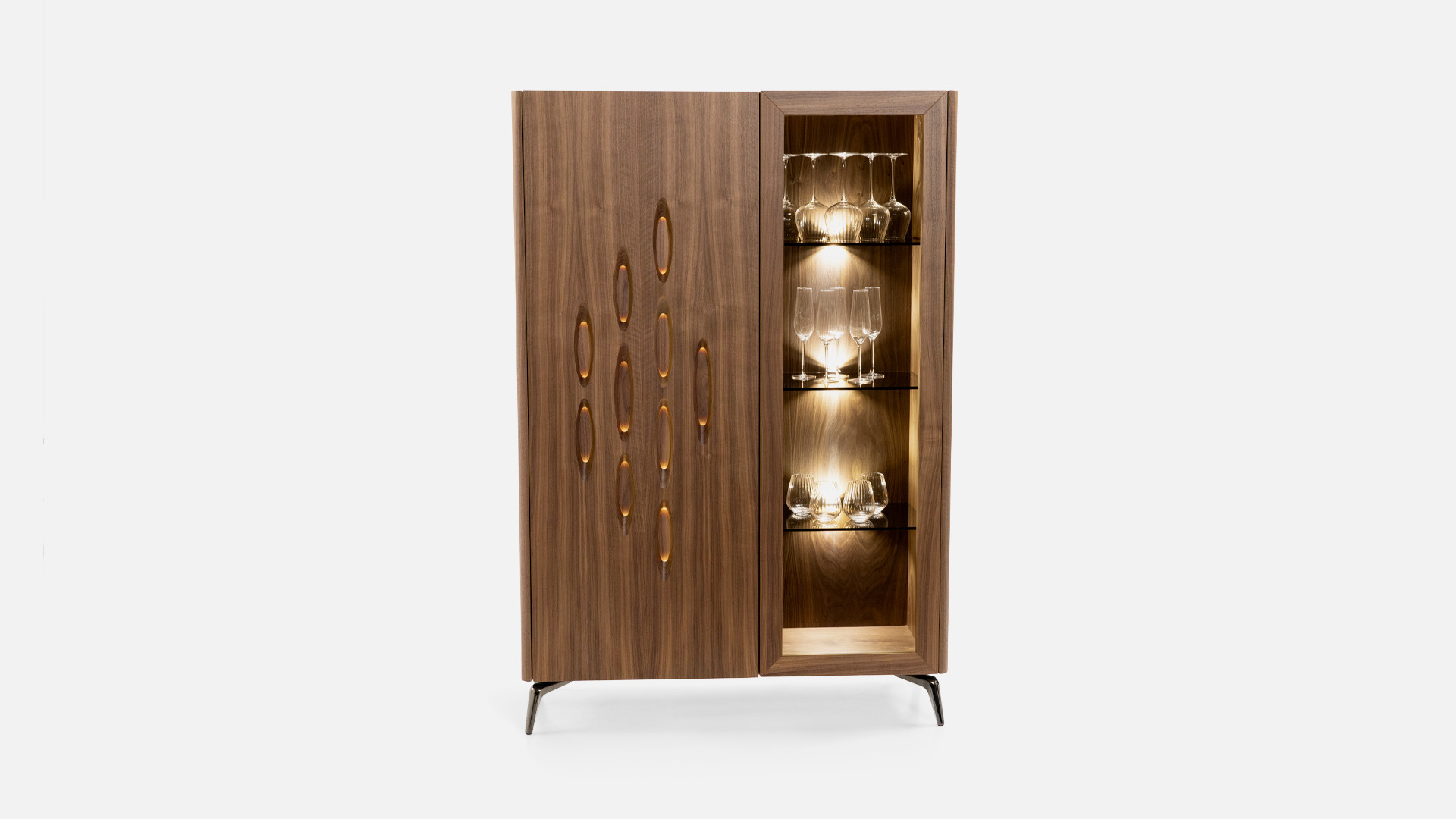 Vitrine OROS - Placage noyer naturel | Élégance sculptée et éclairage
