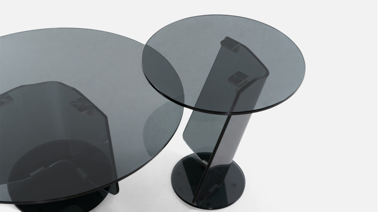 Table basse MIRAGGIO | Design en verre courbé et plateau trempé