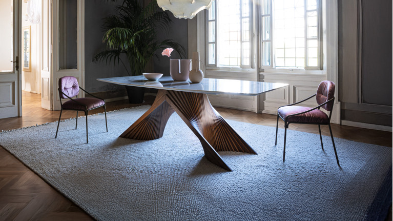 Table BY REVERSE | Design verre trempé et frêne massif sculptural