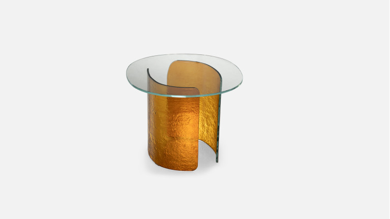 Bout de canapé VIRGOLA | Design en verre fusionné et trempé