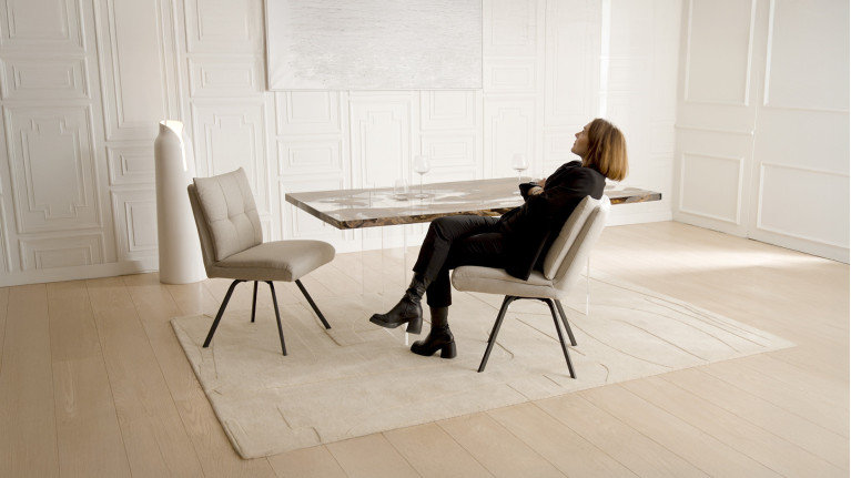 Chaise ARTIC | Confort haute densité et piètement acier design