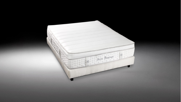 Matelas SUITE DIAMOND | Soutien ferme avec surmatelas au choix