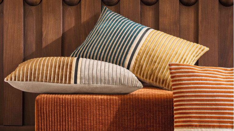 Coussin ZEBU en velours rayé | Coussin 40x60 cm