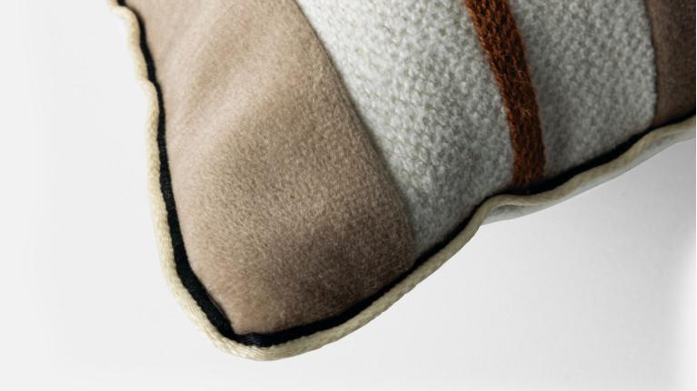 Coussin JOSHUA brodé | Coussin rayé 30x50 cm