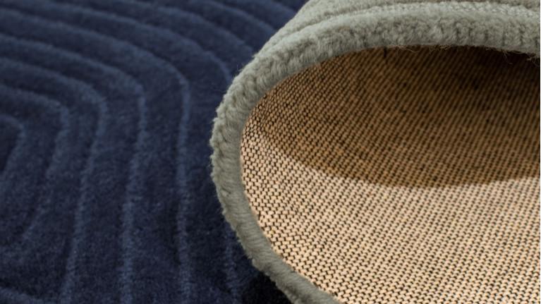 Tapis PEBBLE en laine | Tapis ovale graphique