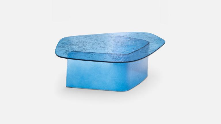 Table basse ISOLA en verre fusion | Table basse sculpturale