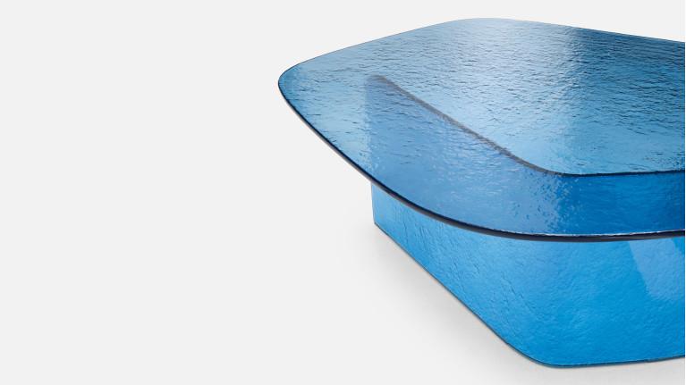 Table basse ISOLA en verre fusion | Table basse sculpturale