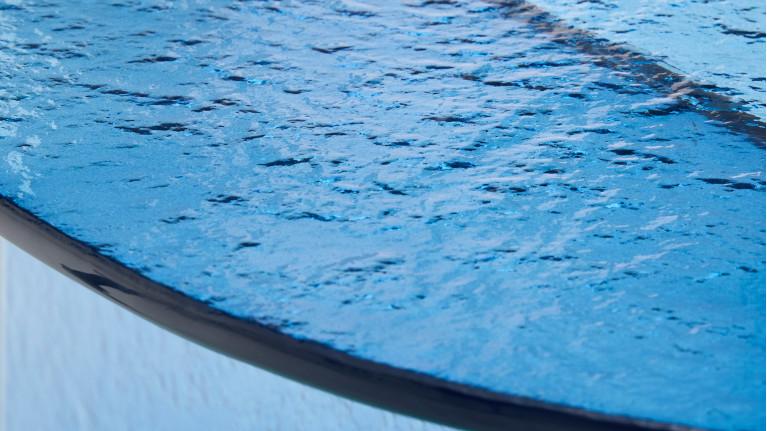 Table basse ISOLA en verre fusion | Table basse sculpturale