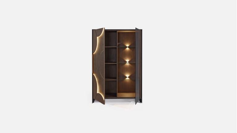 Vitrine NEO EQUINOXE – Placage chêne, étagères verre et éclairage LED