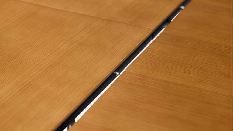 Table extensible COSMOS noyer | Allonge centrale et piètement frêne