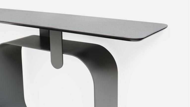 Console QUADRA structure métal et plateau céramique graphite