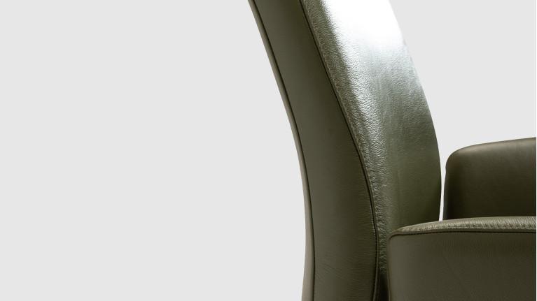 Chaise 9053 | Design ergonomique avec base pivotante